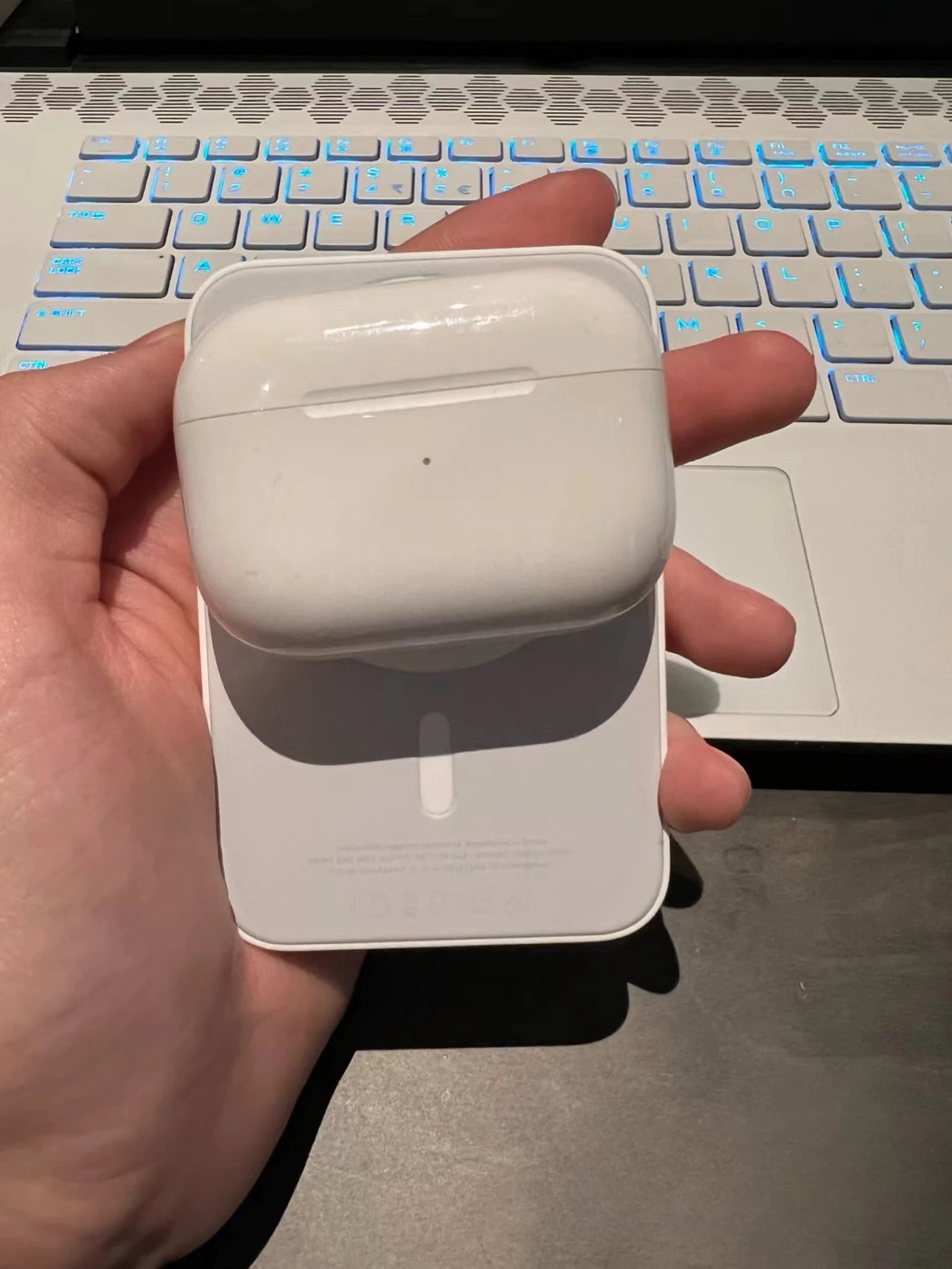 Apple Magsafe battery pack