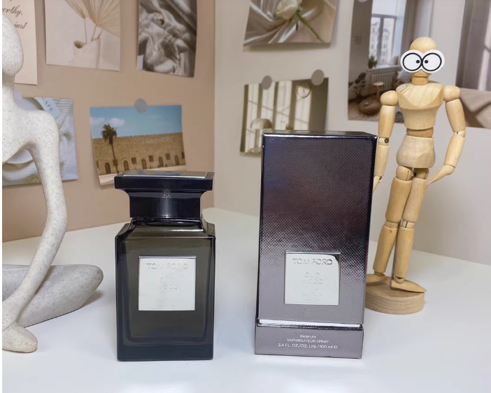 Tom Ford Oud Wood Silver