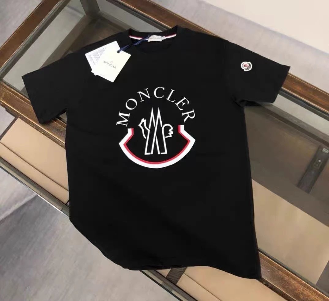 Moncler t-shirt