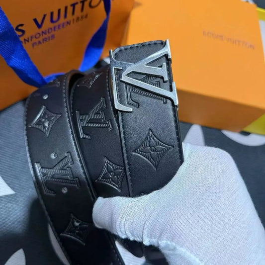 Louis Vuitton belt