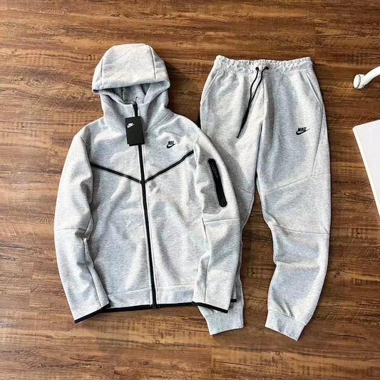 Nike Tech Fleece