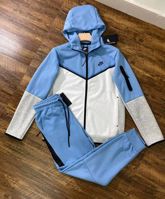 Nike Tech Fleece
