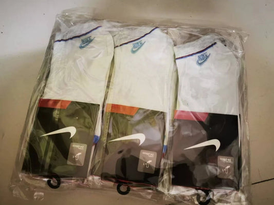 Nike shorts socks (12 pairs)